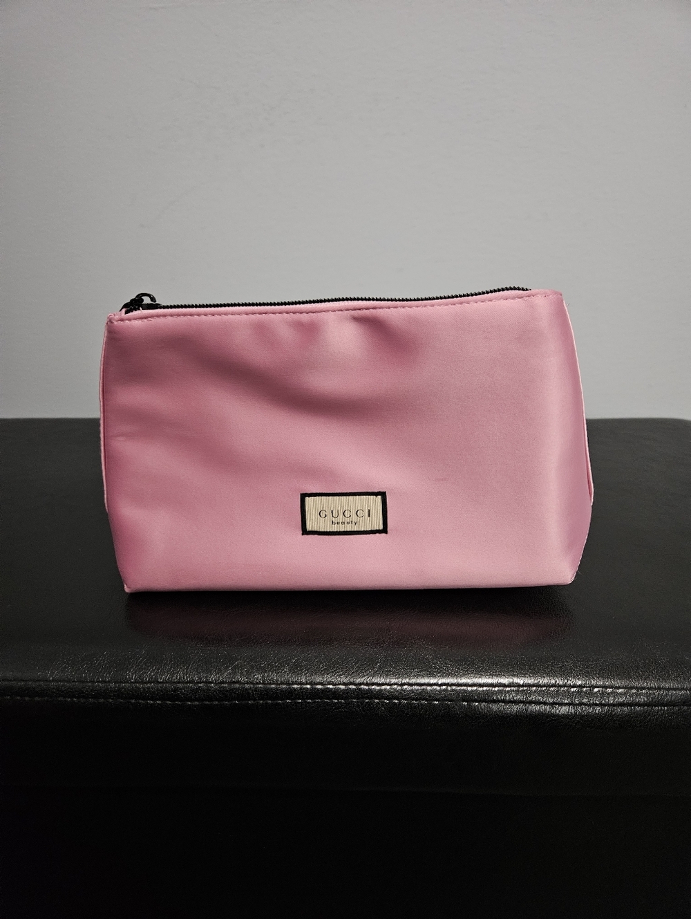 Sale: Gucci Beauty Comestic Bag - Picture 5 of 9